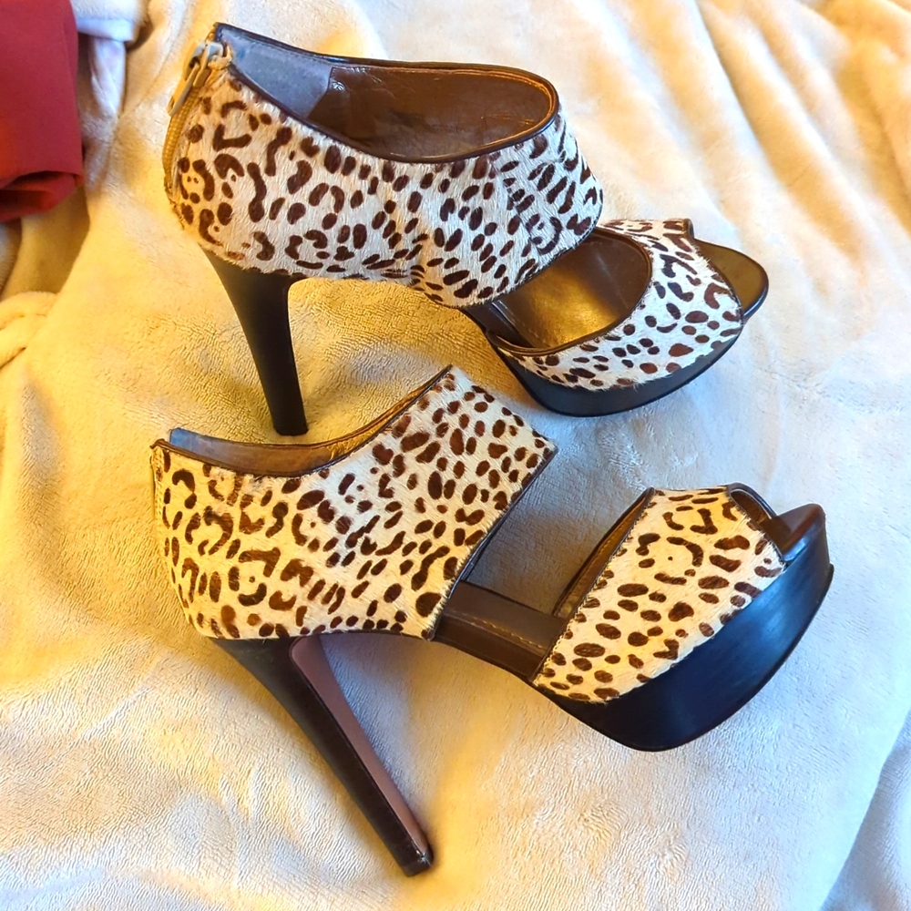 Bcbg cheetah platform heels